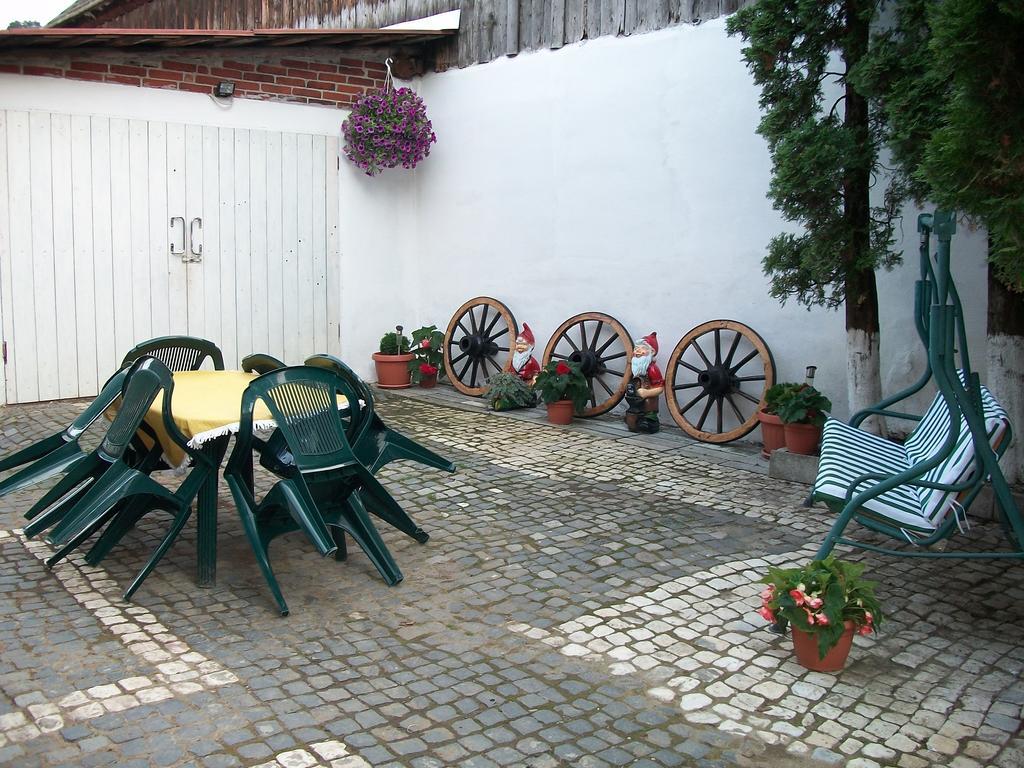 Casa Sara Hotel Săcele Buitenkant foto